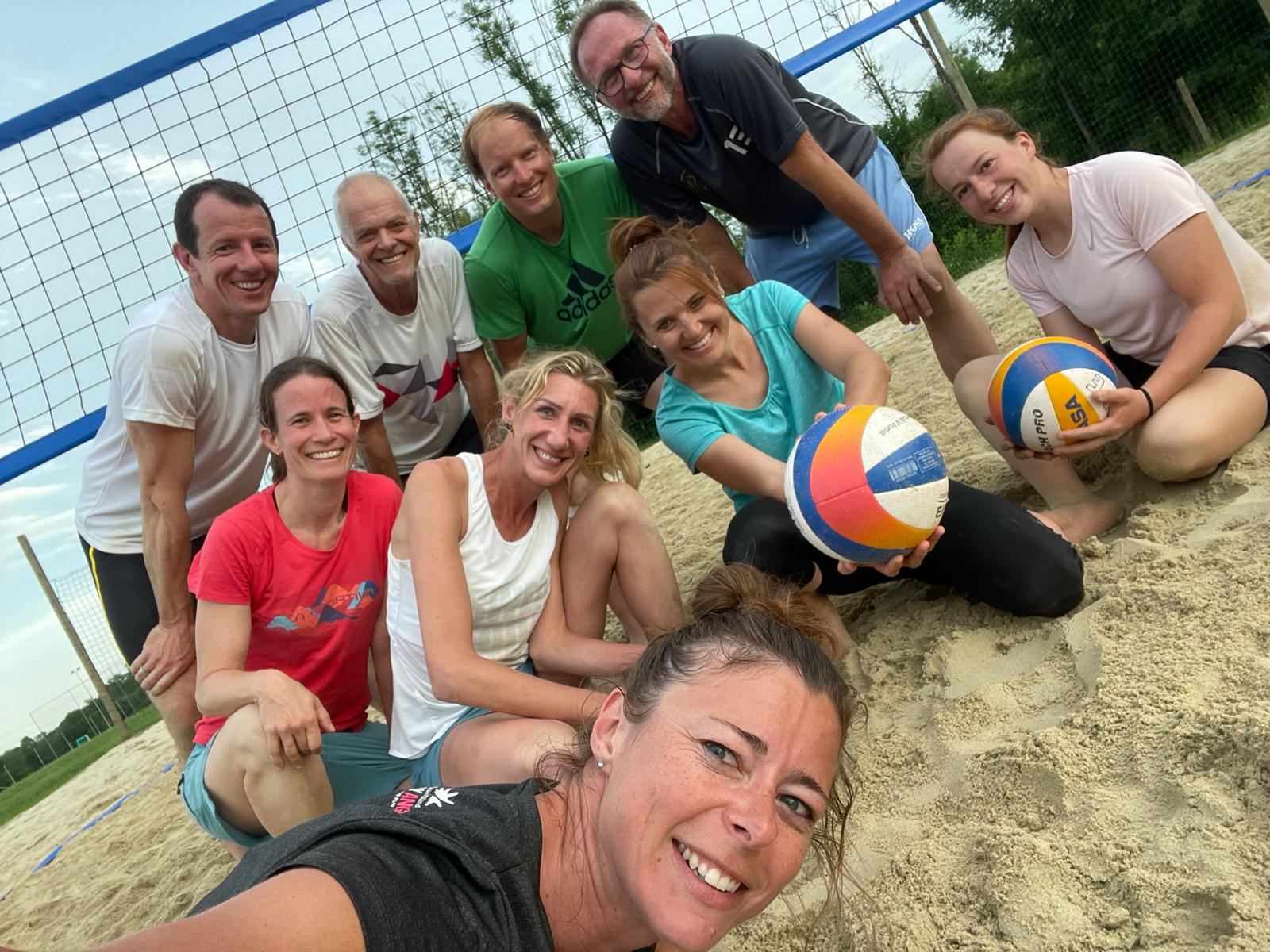 VO 2506 Beachopening Team